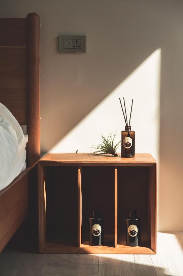 Boy Apartment -Adult Only Hualien stad Exteriör bild