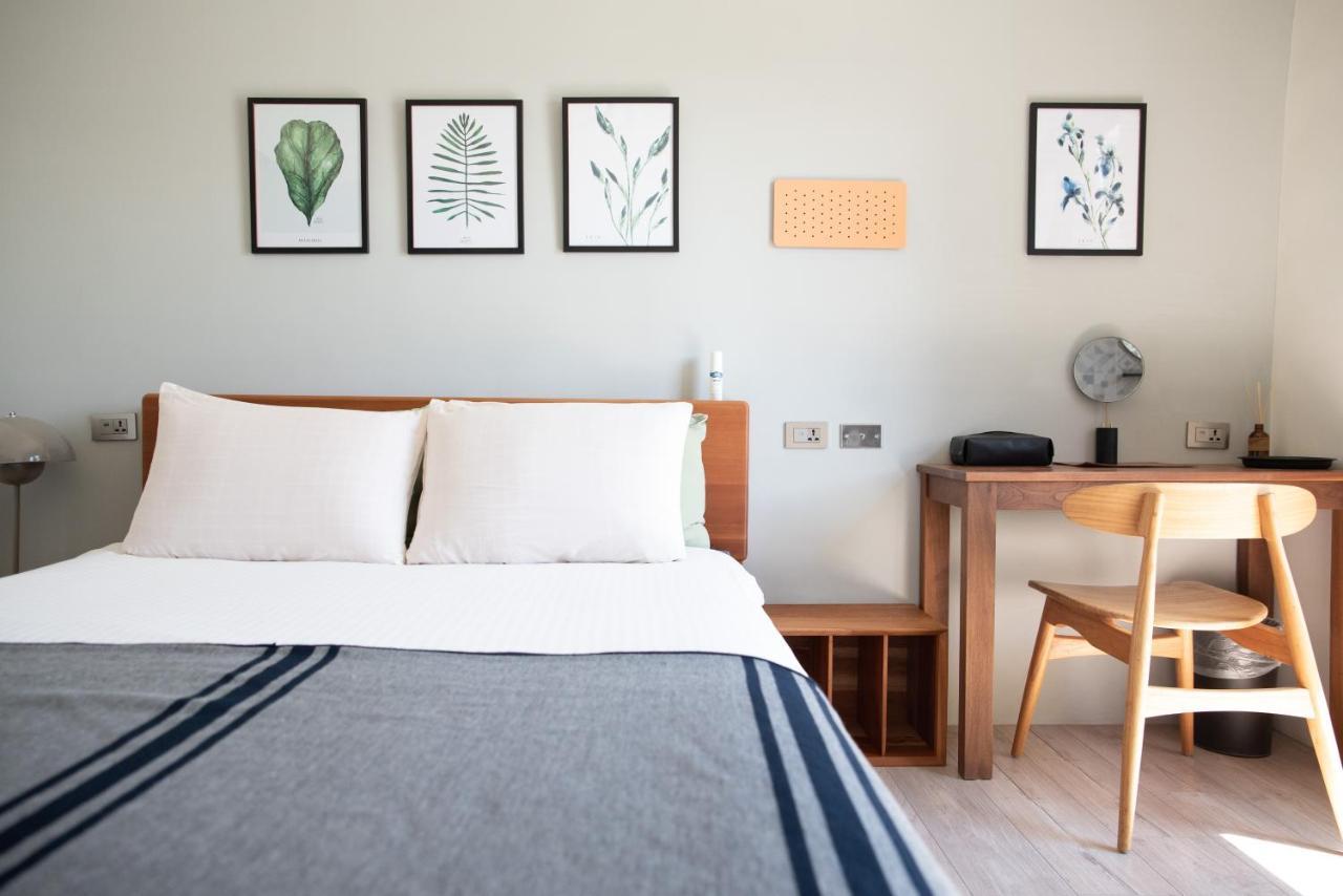 Boy Apartment -Adult Only Hualien stad Exteriör bild